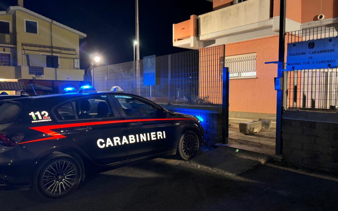Taglia il braccialetto elettronico e fugge. Fermato 46enne evaso dagli arresti domiciliari per violenza