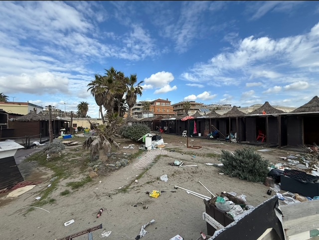 Giustizia X Ostia: “Ex Village nel degrado, si lascia nell’abbandono un bene pubblico”