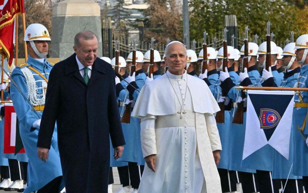 Il Papa in Turchia: incontro con Erdogan e la messa nella cattedrale dello Spirito Santo a Istanbul