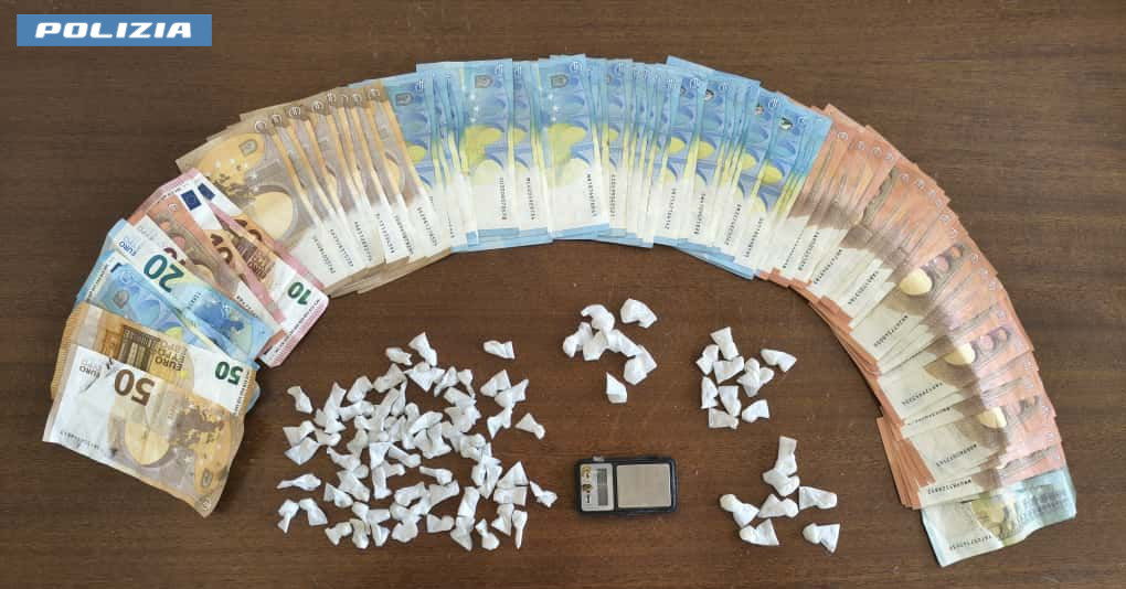 Lotta allo spaccio a Tor Bella Monaca e Casilina: 10 arresti tra pusher e vedette