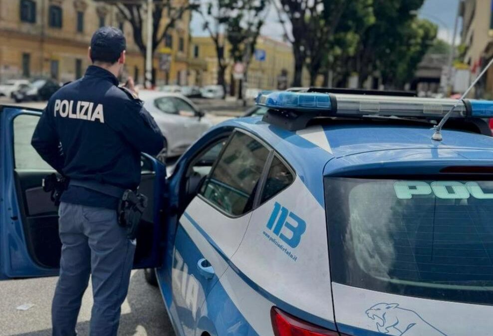 Violenze e minacce per sette anni, perseguitava l’ex con 70 messaggi al giorno. Arrestato dalla Polizia