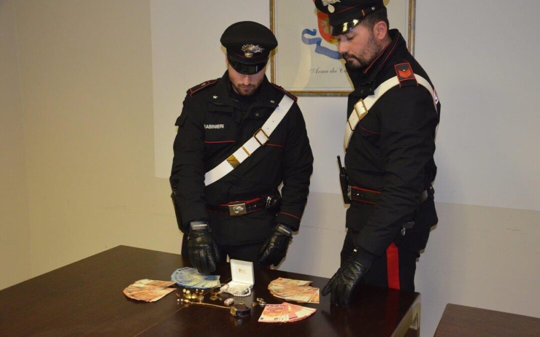 Colleferro, truffa agli anziani: due arresti. Recuperati denaro e gioielli per 12 mila euro