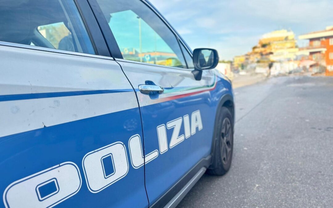 Ostia, droga nascosta nel parco giochi e lesioni a pubblico ufficiale: 4 arresti in poche ore