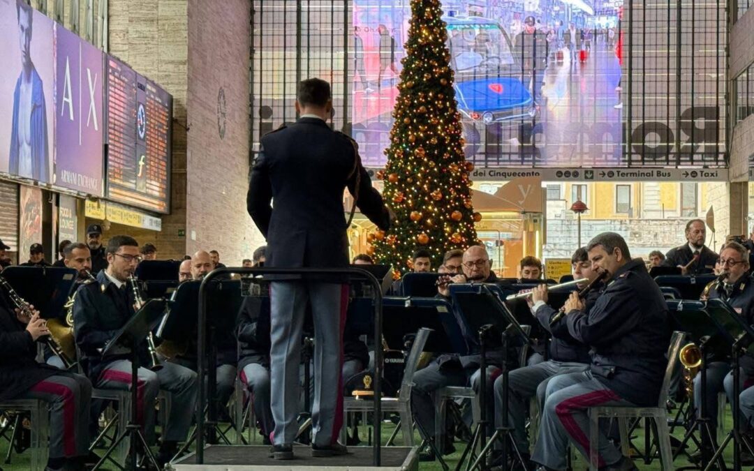 Alla stazione Termini il Concerto di Natale della Fanfara della Polizia di Stato