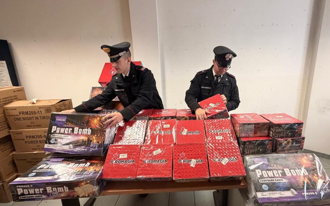 Acilia, sequestrati 50 chili di fuochi pirotecnici illegali: arrestato 52enne