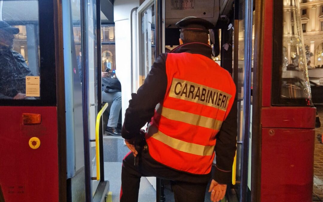 Rissa sull’autobus 720, corsa fermata e denuncia per un uomo peruviano