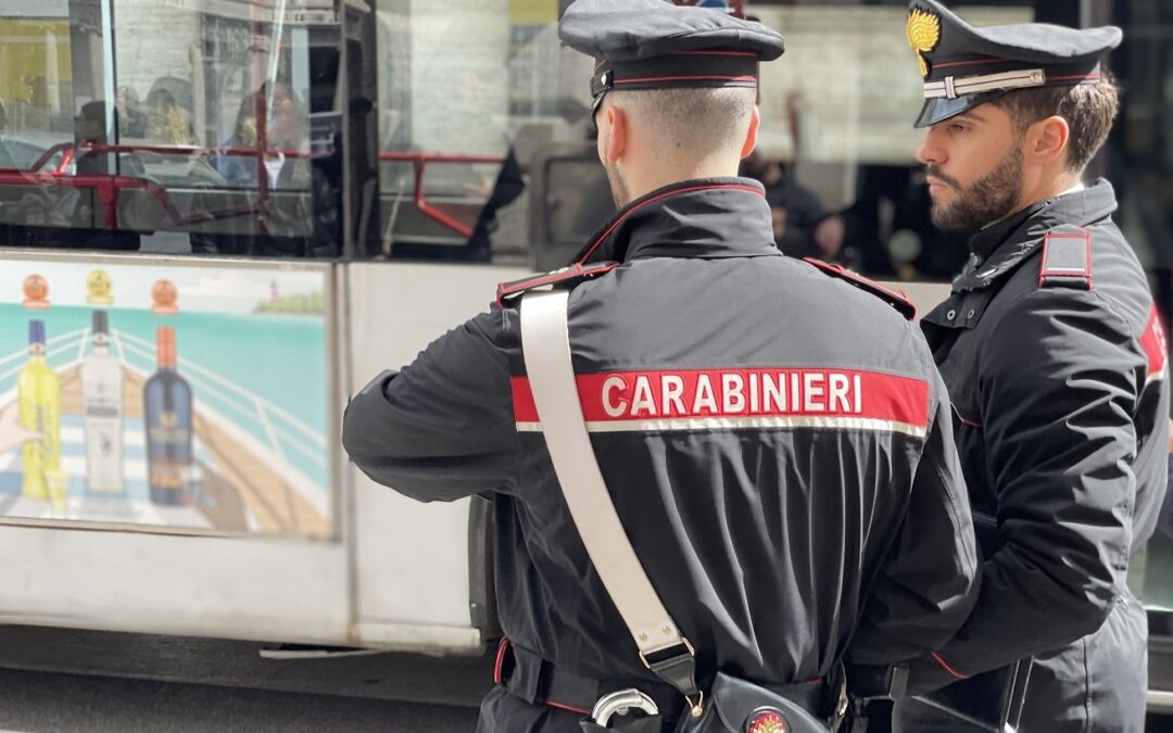 Natale sicuro, Carabinieri, prosegue la stretta contro i borseggiatori: arrestate 6 persone per furto