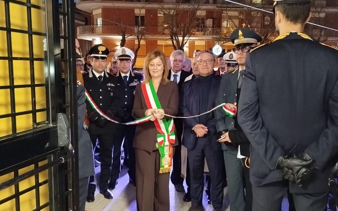 Ciampino, taglio del nastro della Biblioteca comunale 2.0. Il sindaco: “Investiamo nel futuro”