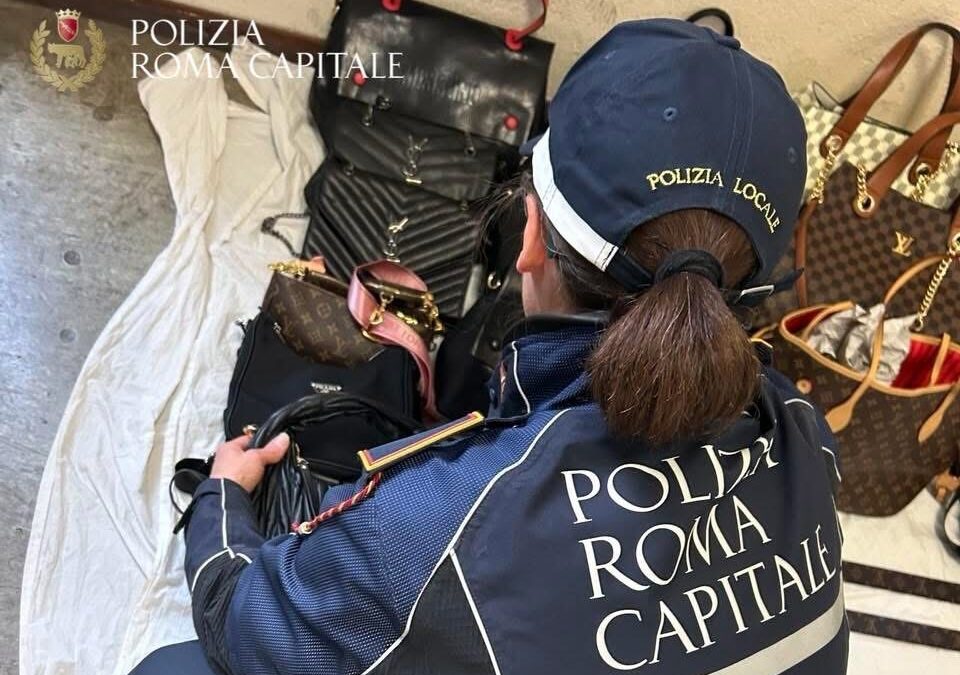 Porta Portese, nuovo blitz della Polizia Roma Capitale contro la vendita di articoli contraffatti
