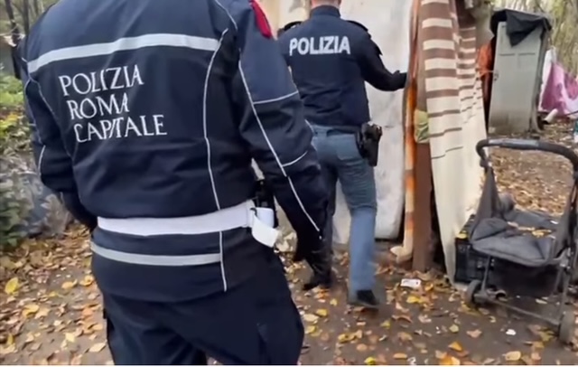 Area verde dell’Aniene, demoliti insediamenti abusivi, 8 persone denunciate