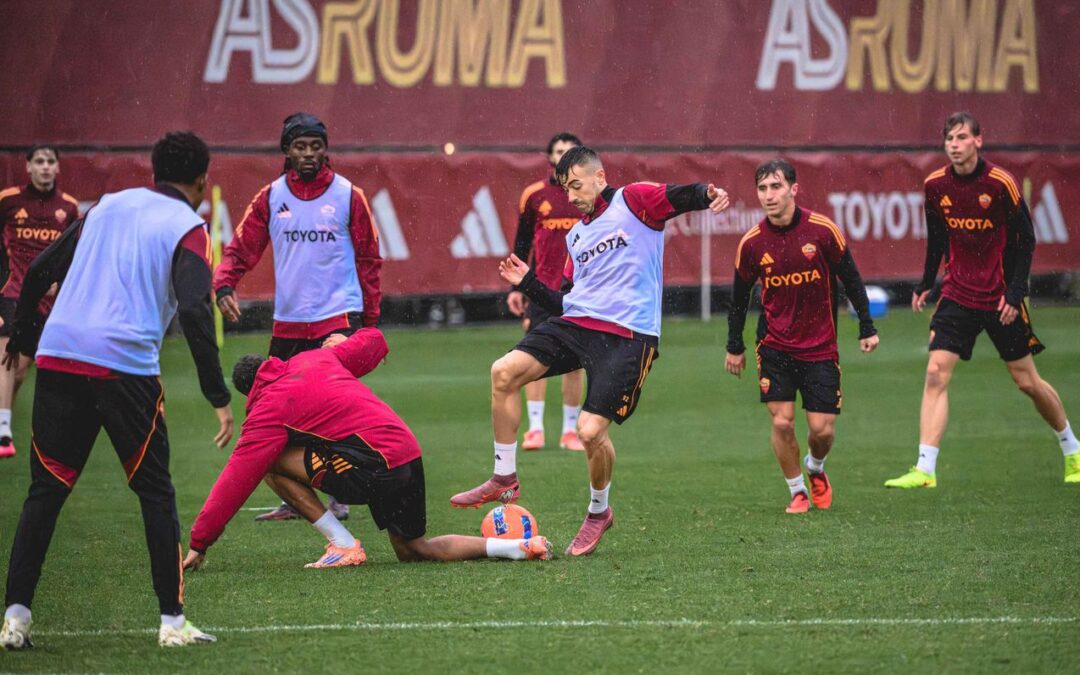 Roma, squadra al lavoro in vista di Cagliari: Paulo Dybala a riposo per febbre