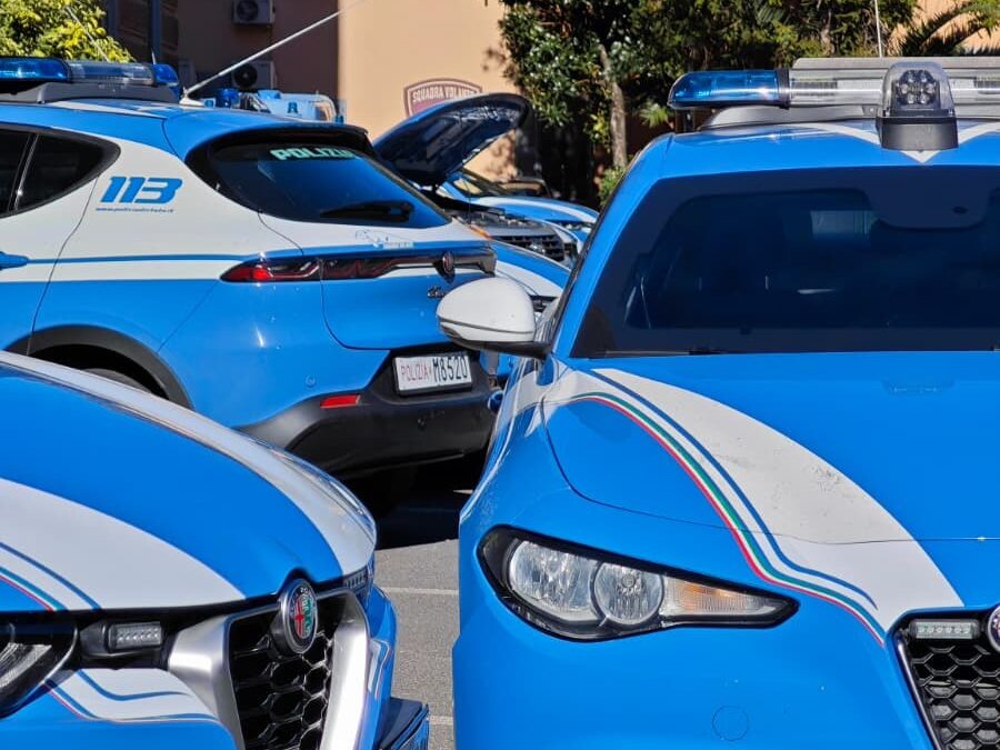 Si appostavano lungo i viali del Policlinico Gemelli e derubavano gli anziani. In manette due uomini