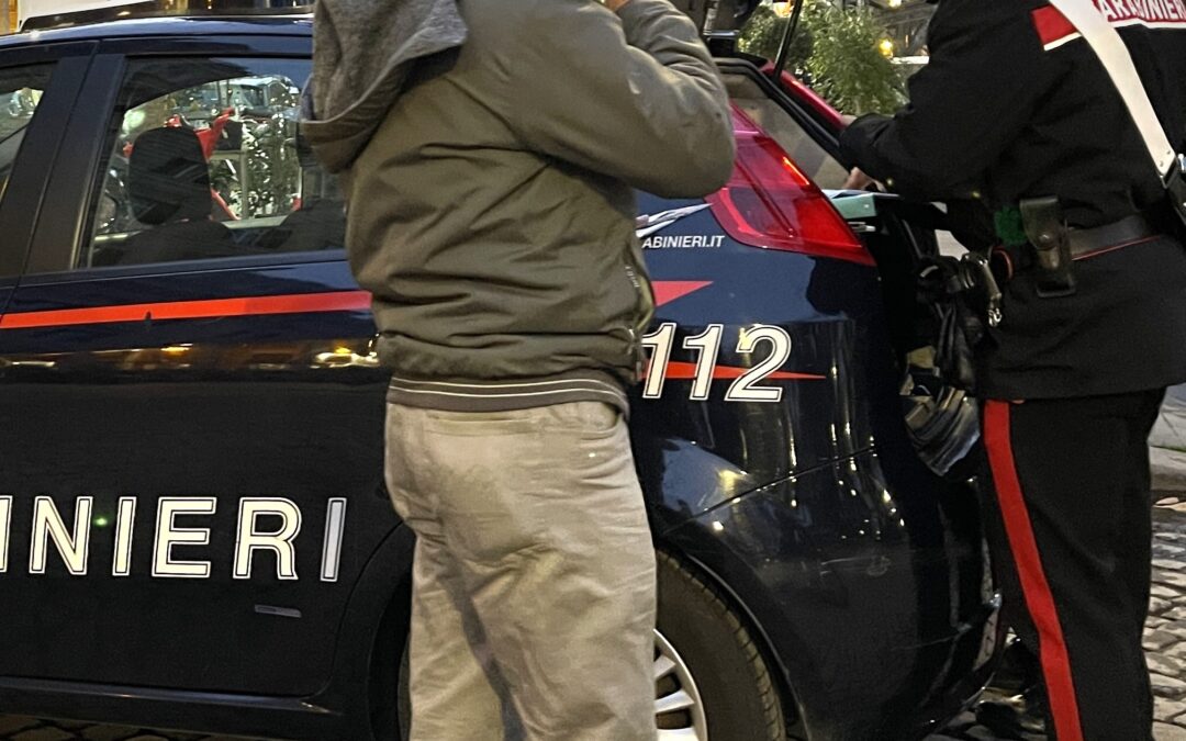 Maxi operazione dei Carabinieri: 7 persone denunciate e 4 giovani segnalati alla Prefettura