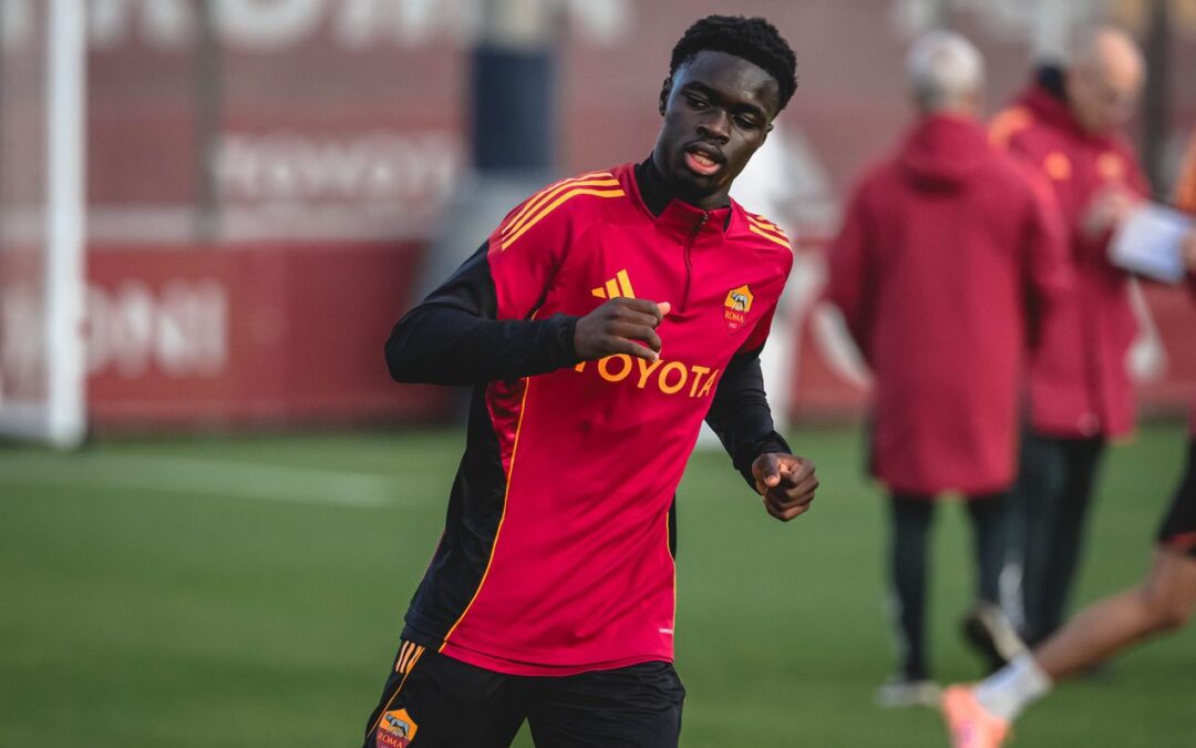 Roma, primo allenamento in giallorosso per l’attaccante brasiliano Robinio Vaz
