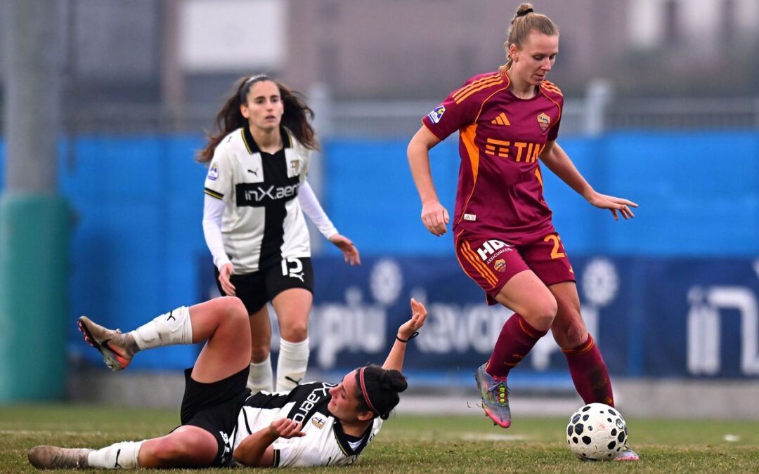 Serie A Women, la Roma a Parma evita la sconfitta dopo una incredibile rimonta: 3-3