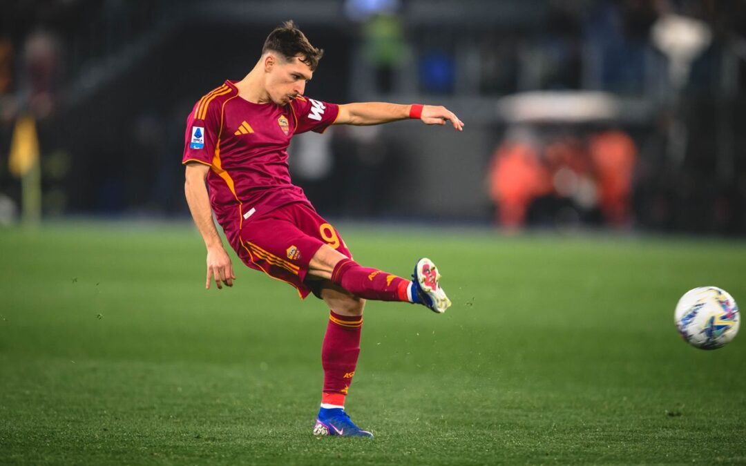 Roma, Zaragoza e Tsimikas verso il forfait contro la Fiorentina. Recupera Koné