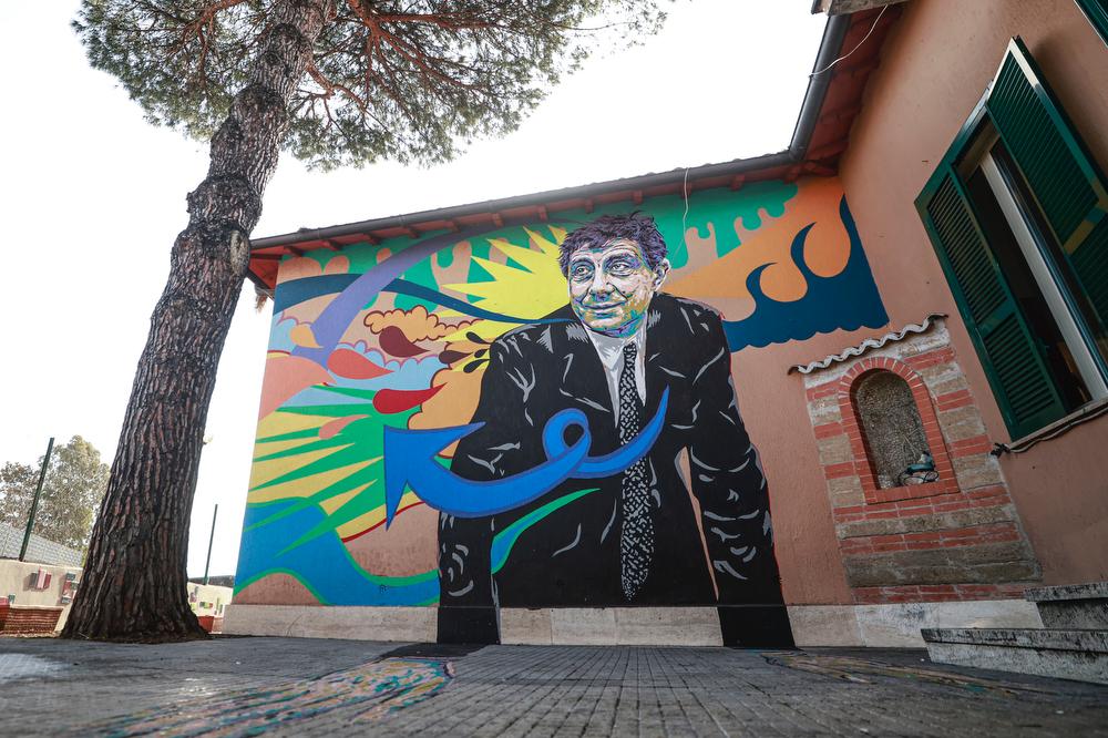 ASL Roma 2: un murale per ricordare Franco Basaglia e la comunità che porta il suo nome