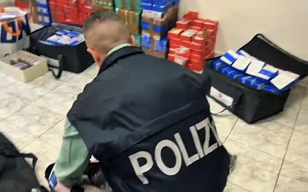 Detenevano droga per milioni di euro, arrestati dalla Squadra Mobile di Roma madre e due figli