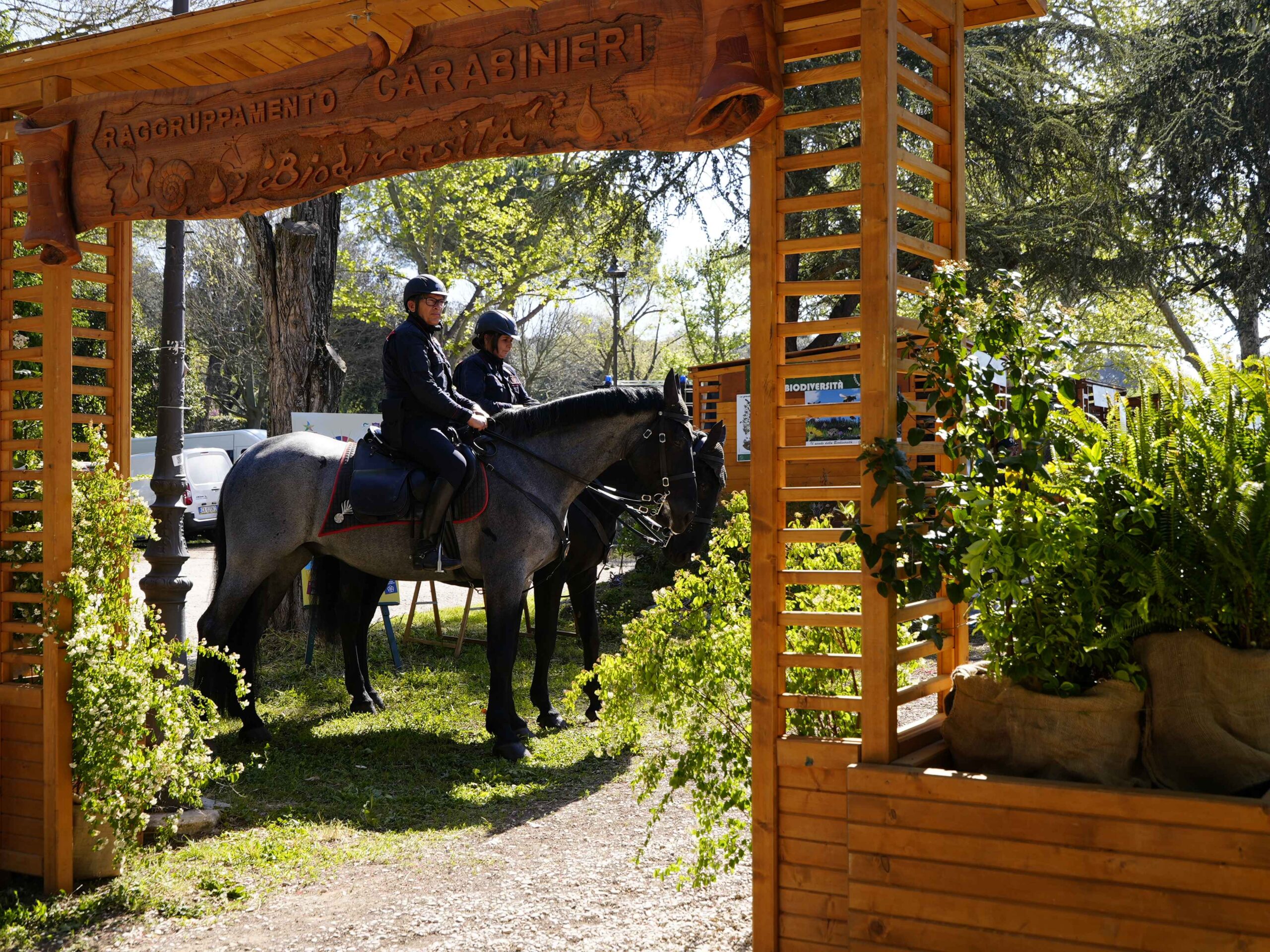 Earth Day: Carabinieri Forestali e biodiversità. Dal 16 al 19 aprile torna ‘Villaggio Natura’ a villa Borghese