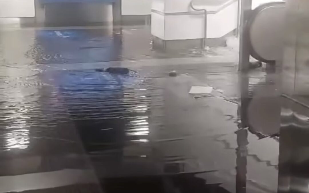 Metro: allagata la fermata Termini per un problema alla rete idrica 