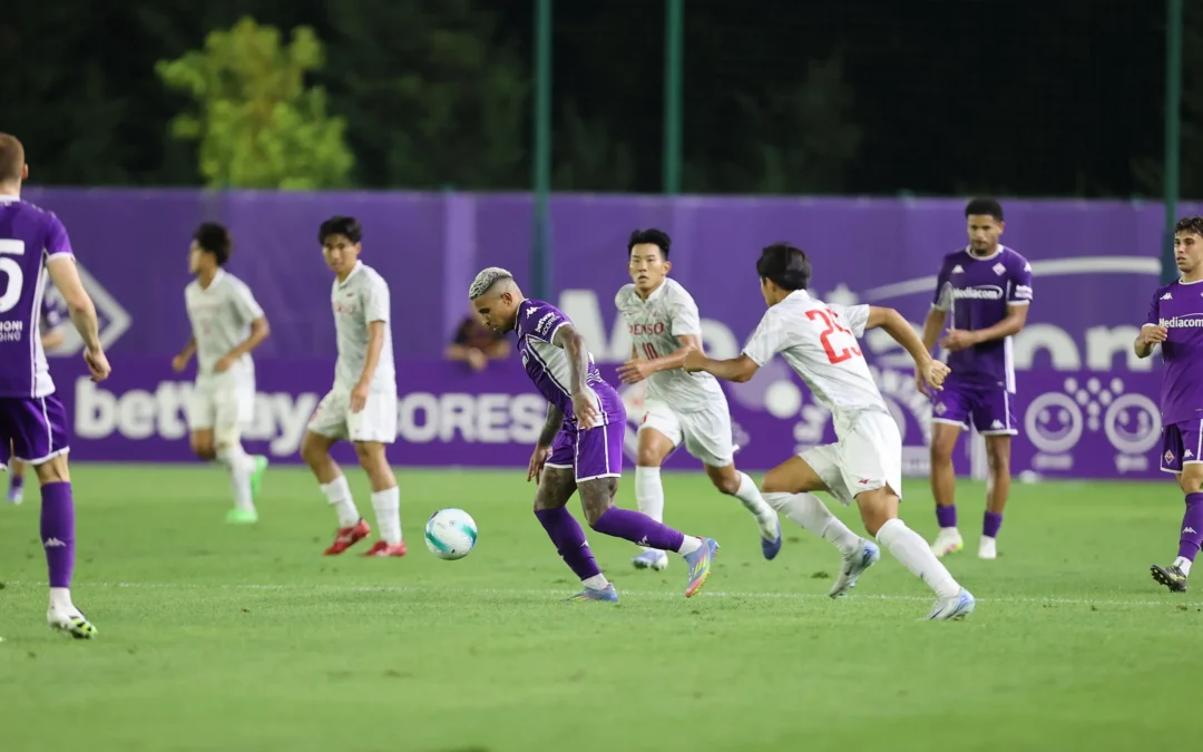 Roma, continua la trattativa con la Fiorentina per il terzino brasiliano Dodò