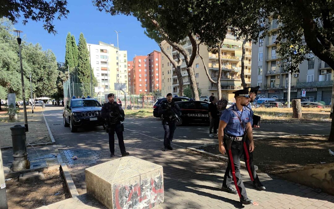 Periferie sicure, controlli a Cinecittà e Don Bosco: un arresto e sette denunce