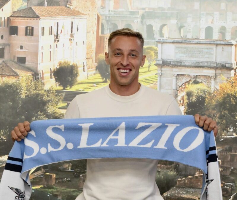 Lazio, Davide Frattesi: “Felice di essere qui, voglio sentirmi al centro del progetto”