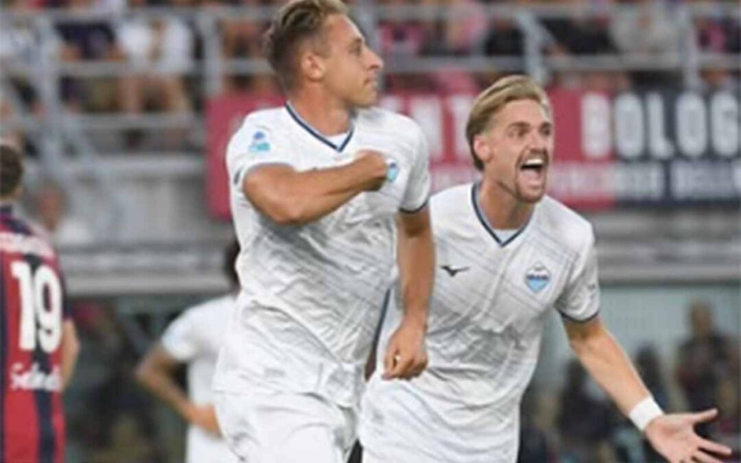 La Lazio riparte con grinta dopo l’eliminazione dalla Coppa: battuto il Bologna 1-0. Frattesi subito decisivo e primi tre punti