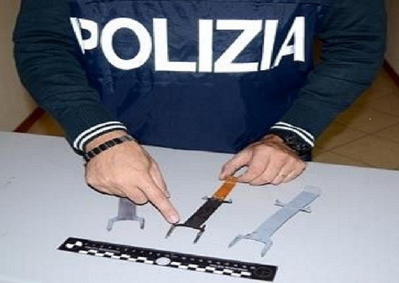 Roma, “cash trapping” ai bancomat tra via Livorno e corso Trieste: arrestato 35enne